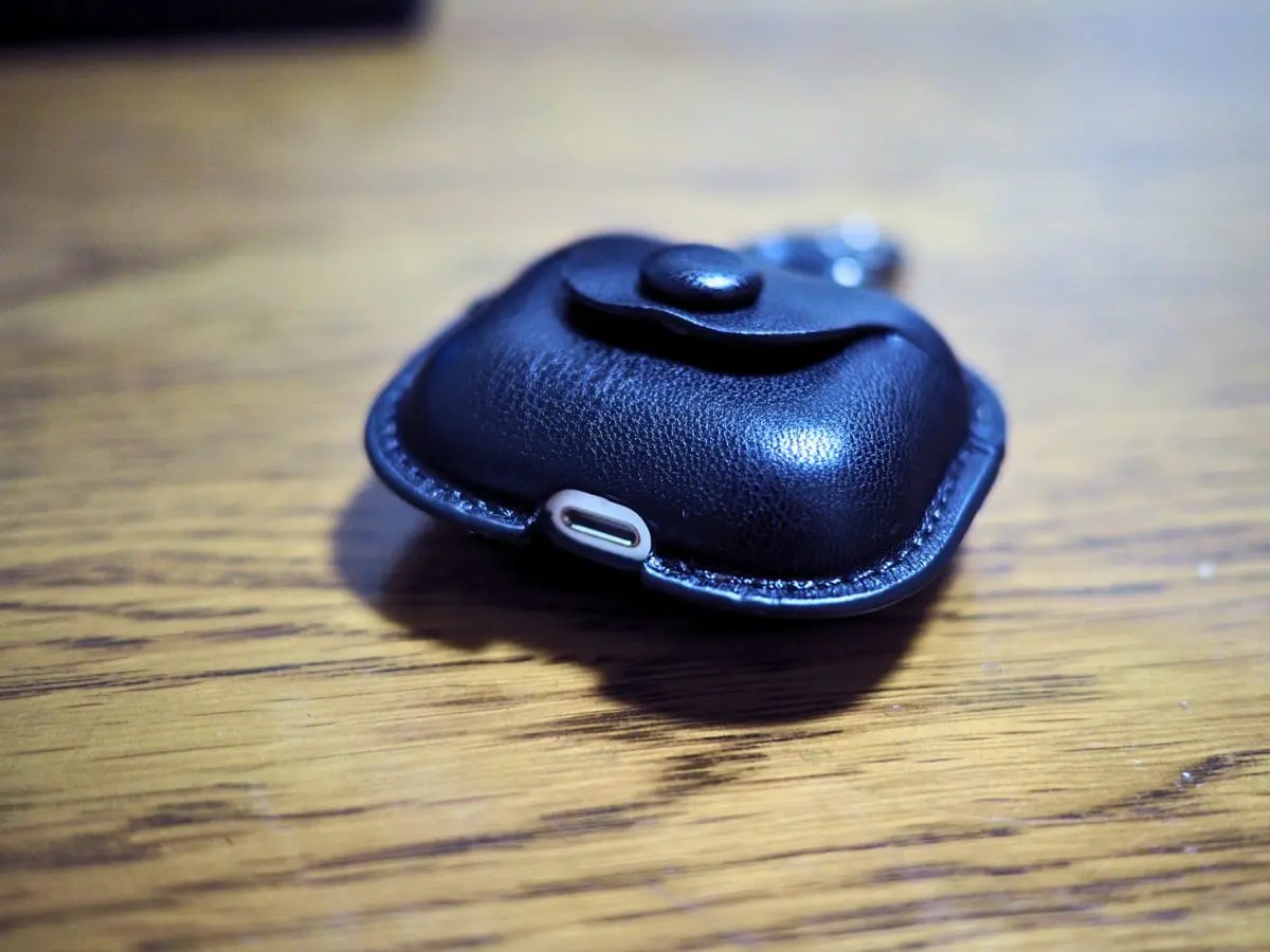 Amazon.co.jp: 【整備済み品】 Apple AirPods (第2世代) with