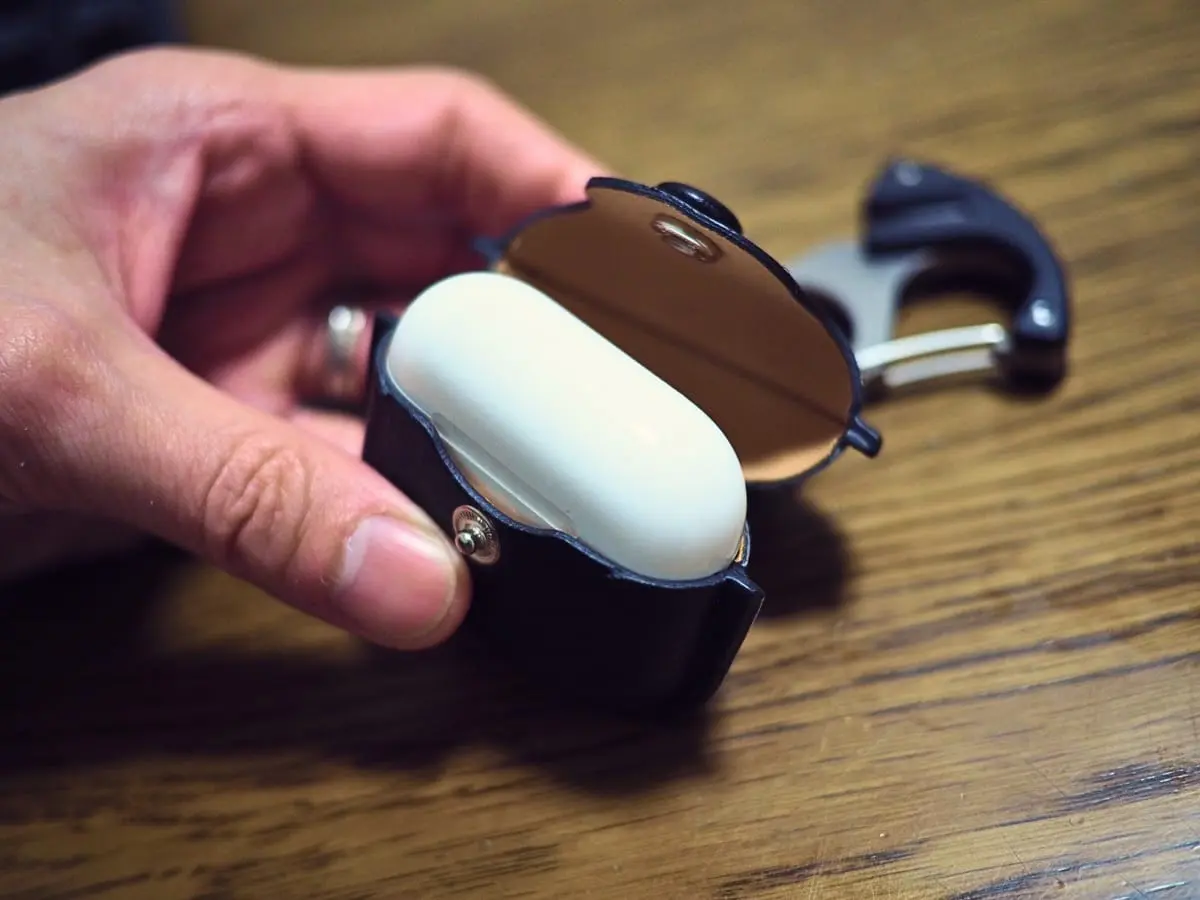 AirPodsケースの上のやつ Amazon | ZENIX DESIGN TECH airpods 第2世代 第1世代 用 ケース