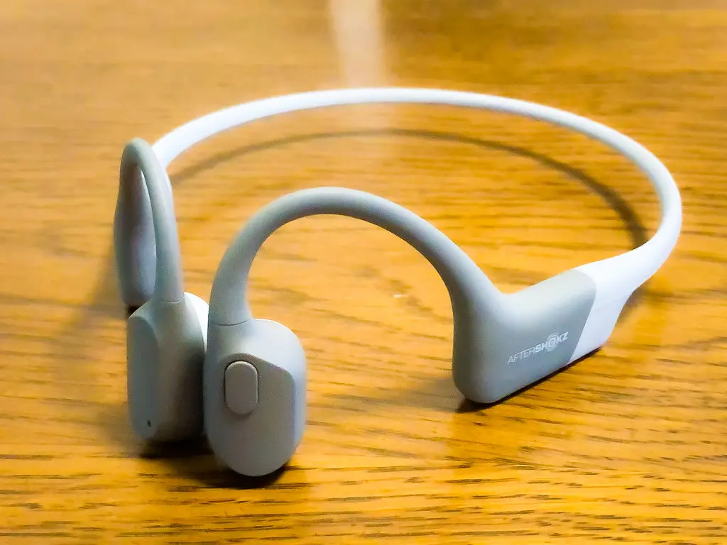 高性能骨伝導　AEROPEX 800　aftershokz SHOKZ 旧AfterShokz アフターショックス 骨伝導 イヤホン